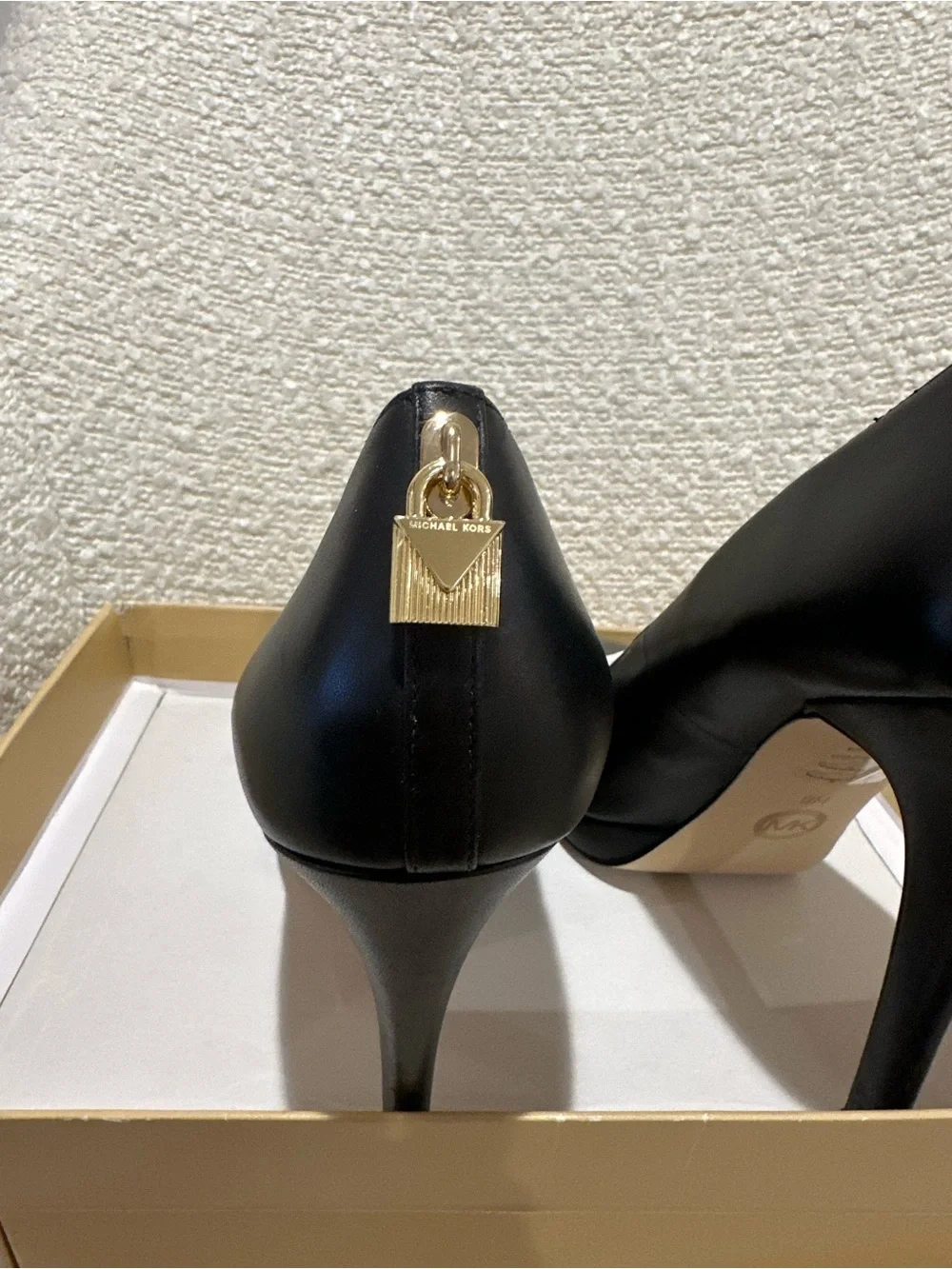 Michael Kors elegant black